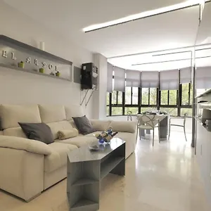  Apartamento El árbol - Rooftop Pool - Puerto Deportivo