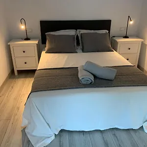  Apartamento Brand New In The Location In